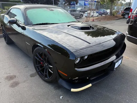 2022 Dodge Challenger Shaker
