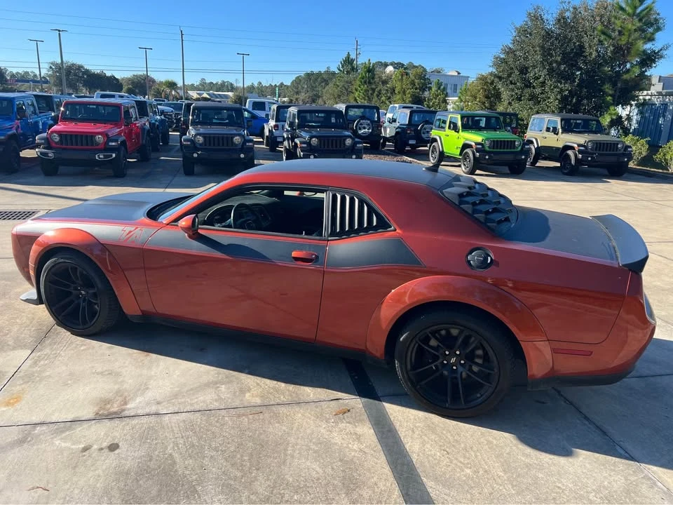 2022 Dodge Challenger SRT8 & 392 3rd Gen - Image 4 of 6