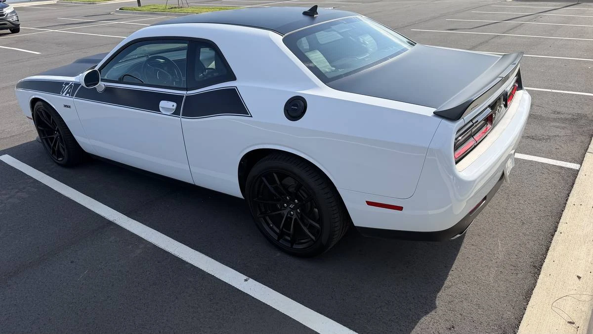 2022 Dodge Challenger SRT8 & 392 3rd Gen - Image 2 of 7