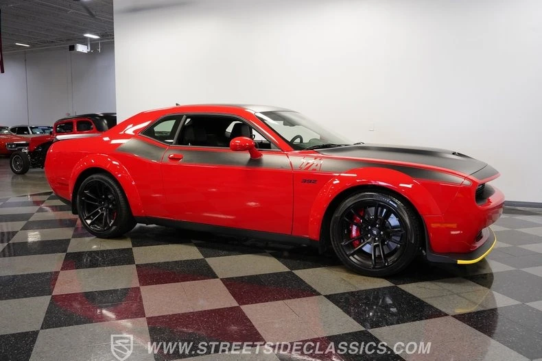 2022 Dodge Challenger 3rd Gen - Image 12 of 31
