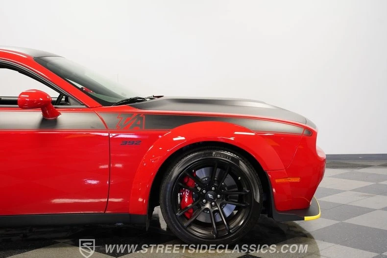 2022 Dodge Challenger 3rd Gen - Image 16 of 31