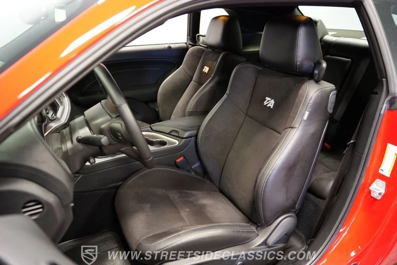 2022 Dodge Challenger 3rd Gen - Image 21 of 31