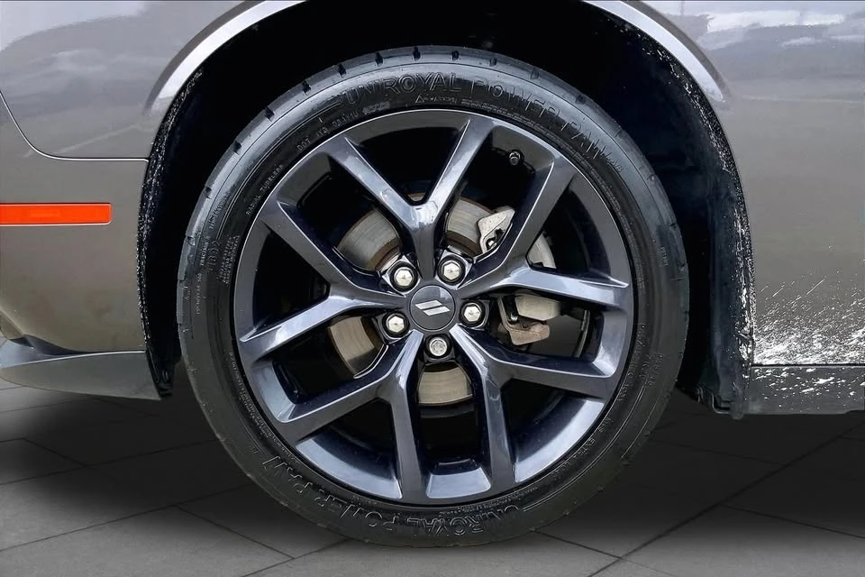 2022 Dodge Challenger 3rd Gen - Image 8 of 19