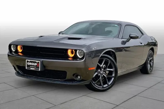 2022 Dodge Challenger SXT