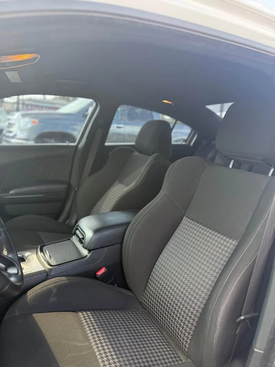 2022 Dodge Charger 7th Gen - Image 3 of 4