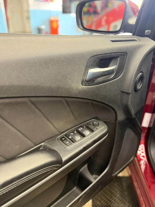 2022 Dodge Charger 7th Gen - Image 6 of 12