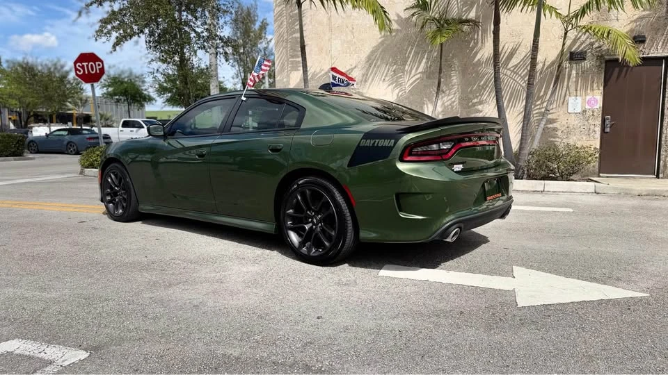 2022 Dodge Charger 7th Gen - Image 4 of 8
