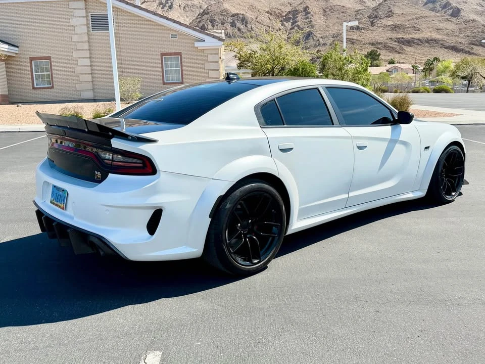 2022 Dodge Charger 7th Gen - Image 8 of 17