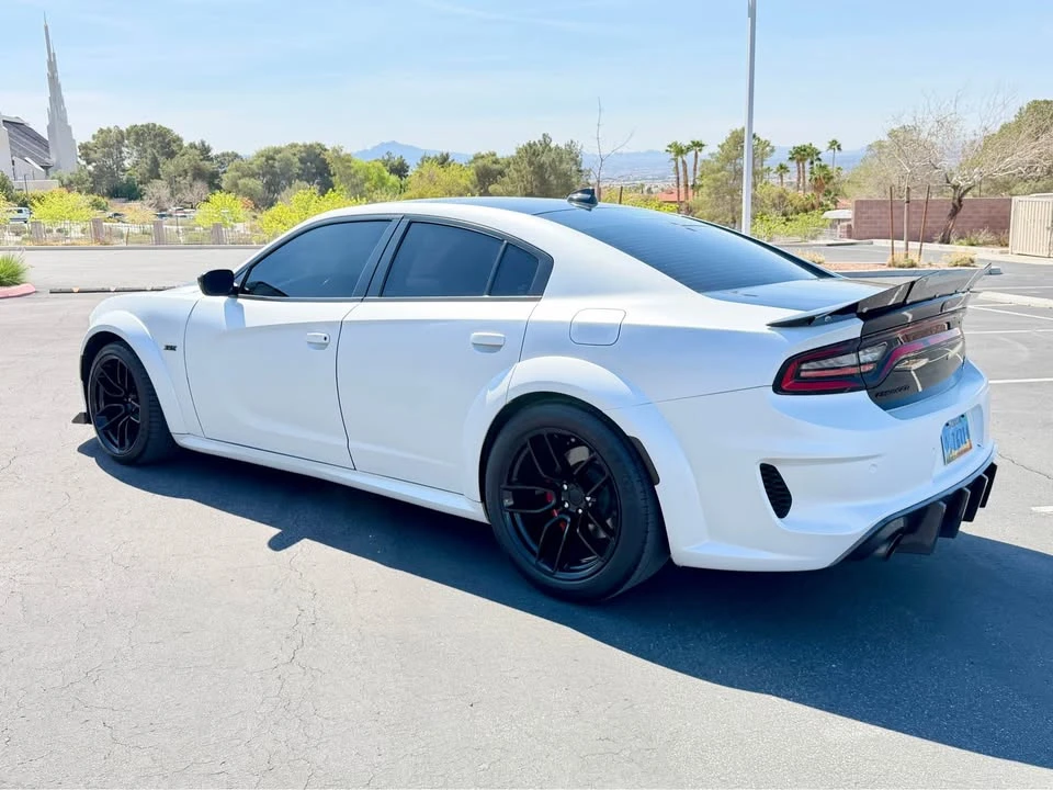 2022 Dodge Charger 7th Gen - Image 7 of 17