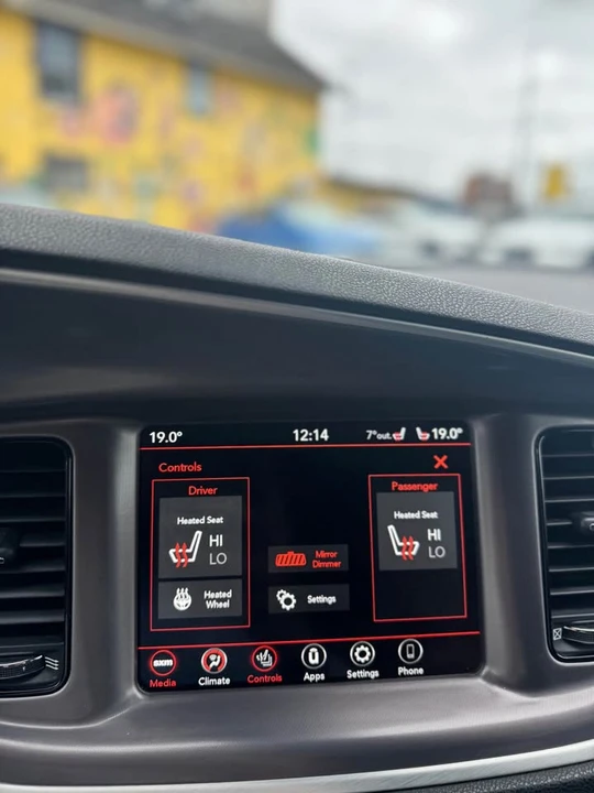 2022 Dodge Charger 7th Gen - Image 16 of 20