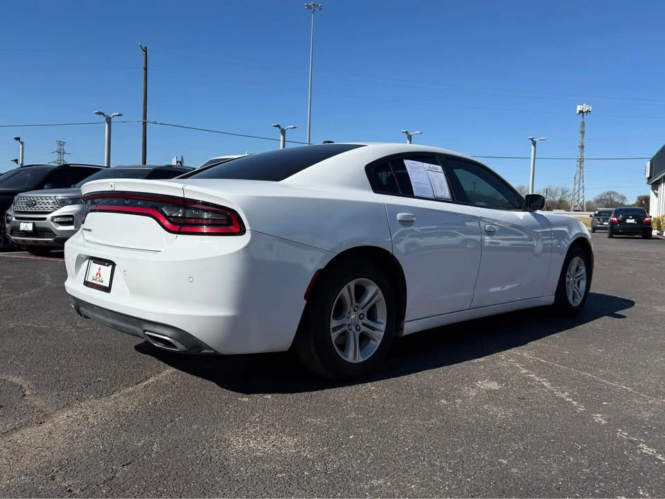 2022 Dodge Charger - Image 4 of 8