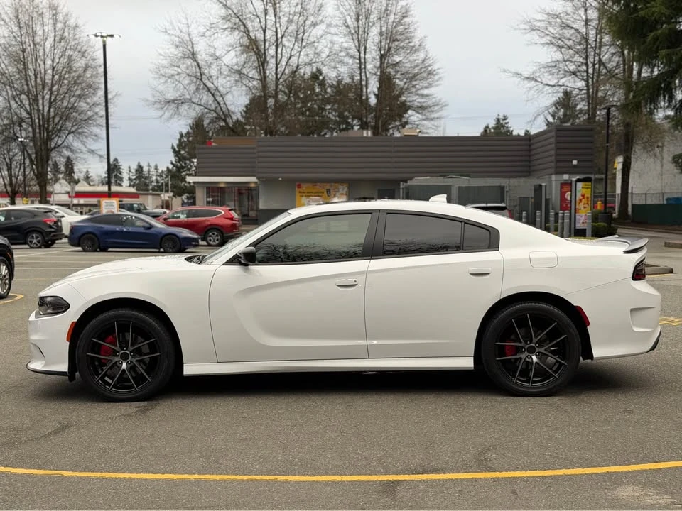 2022 Dodge Charger 7th Gen - Image 10 of 12