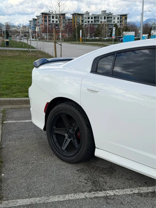 2022 Dodge Charger 7th Gen - Image 7 of 9