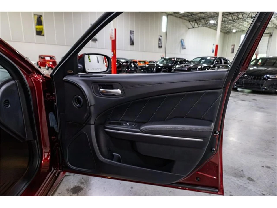 2022 Dodge Charger 7th Gen - Image 30 of 31