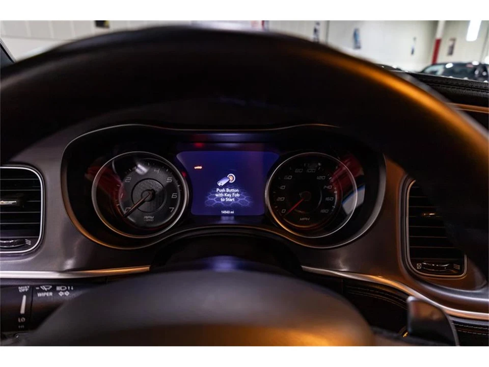 2022 Dodge Charger 7th Gen - Image 10 of 31