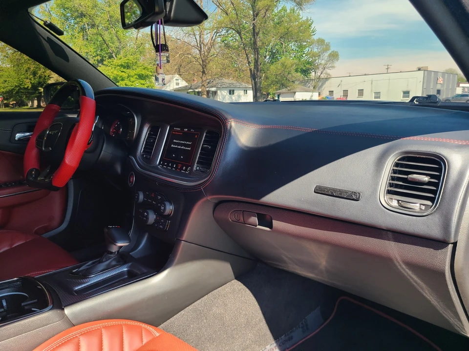 2022 Dodge Charger 7th Gen - Image 15 of 28