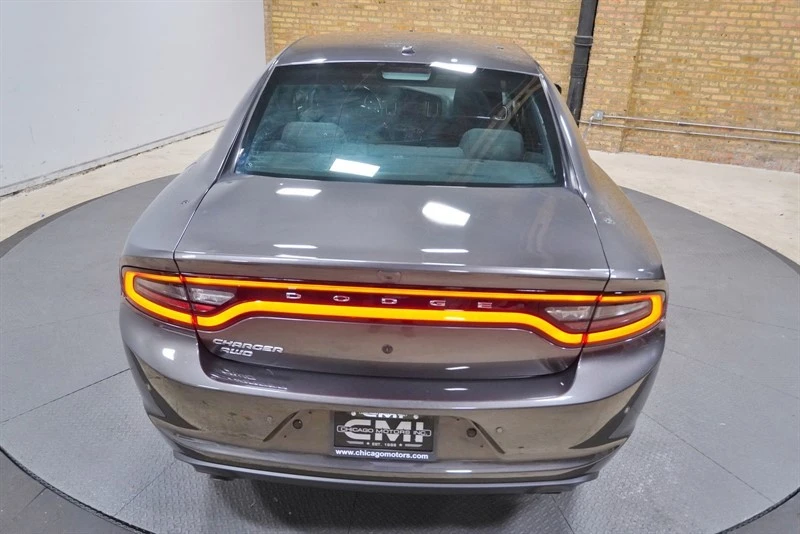 2022 Dodge Charger 7th Gen - Image 15 of 21