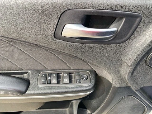 2022 Dodge Charger 7th Gen - Image 13 of 16