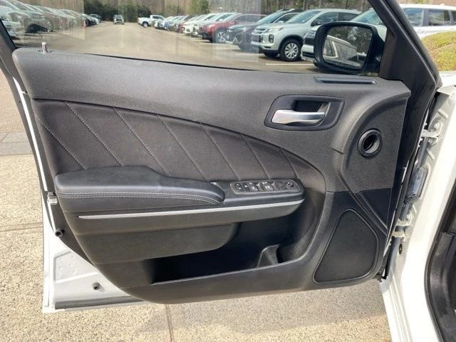 2022 Dodge Charger 7th Gen - Image 14 of 16