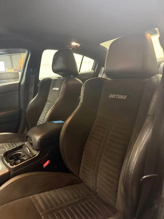 2022 Dodge Charger 7th Gen - Image 6 of 8