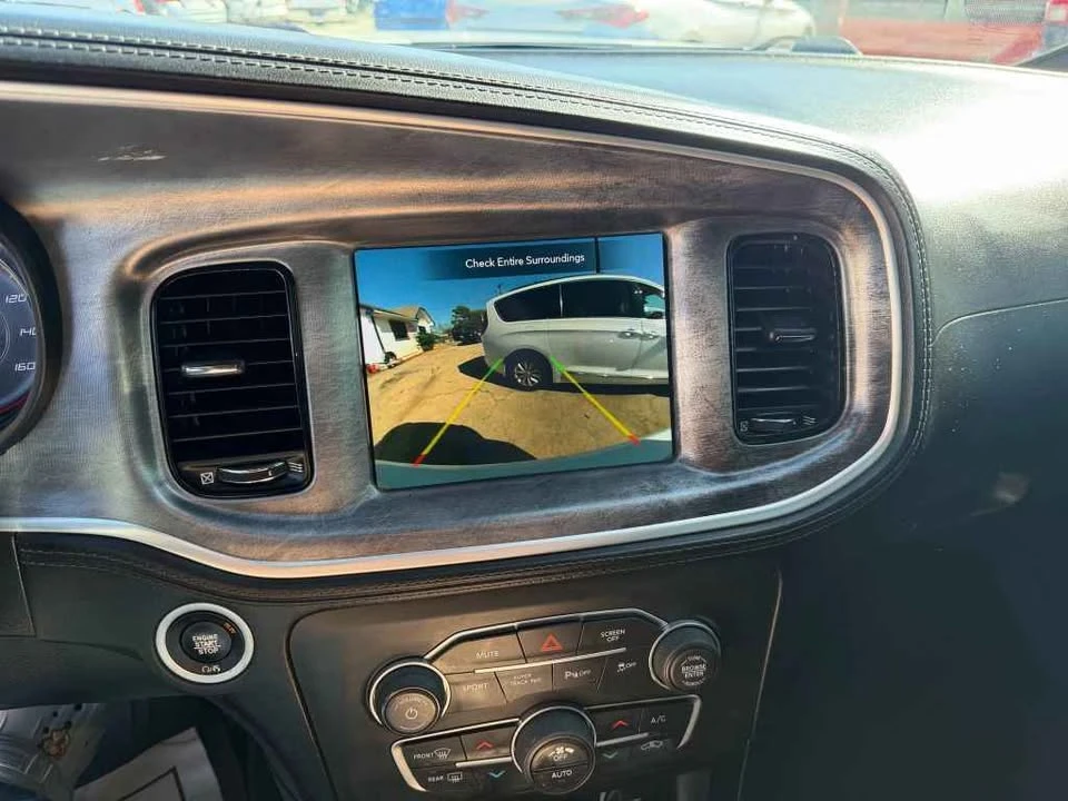 2022 Dodge Charger 7th Gen - Image 9 of 10