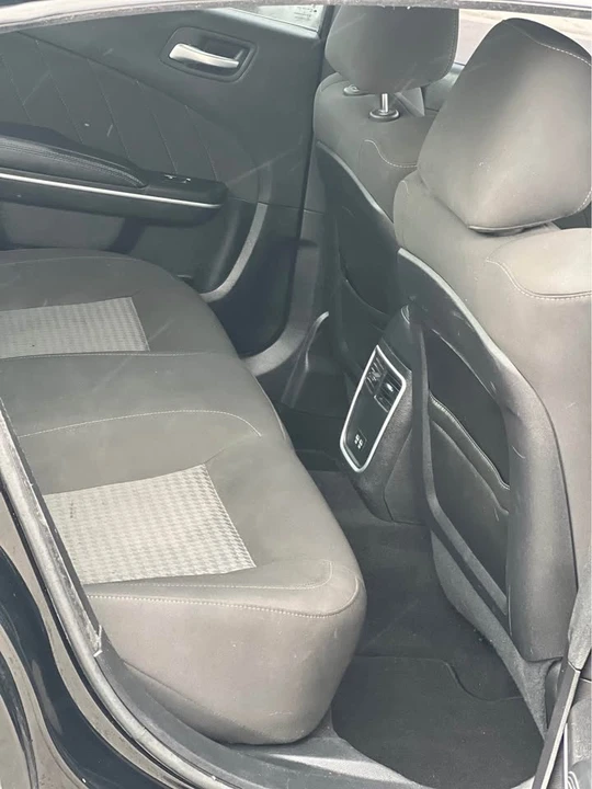 2022 Dodge Charger 7th Gen - Image 9 of 17