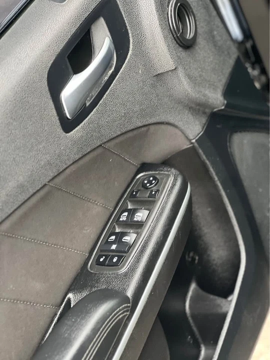 2022 Dodge Charger 7th Gen - Image 13 of 17