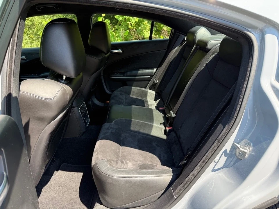 2022 Dodge Charger 7th Gen - Image 15 of 21