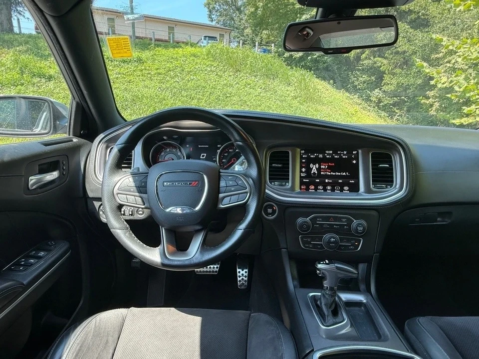 2022 Dodge Charger 7th Gen - Image 10 of 12