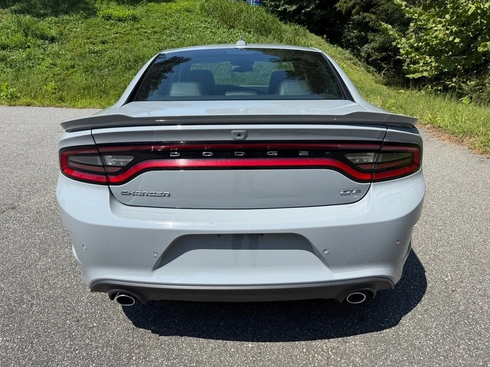 2022 Dodge Charger 7th Gen - Image 7 of 12