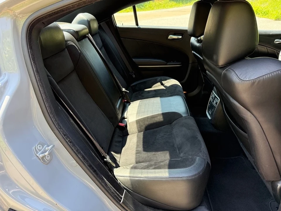 2022 Dodge Charger 7th Gen - Image 19 of 21