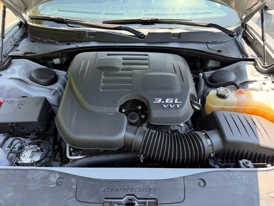 2022 Dodge Charger 7th Gen - Image 9 of 12