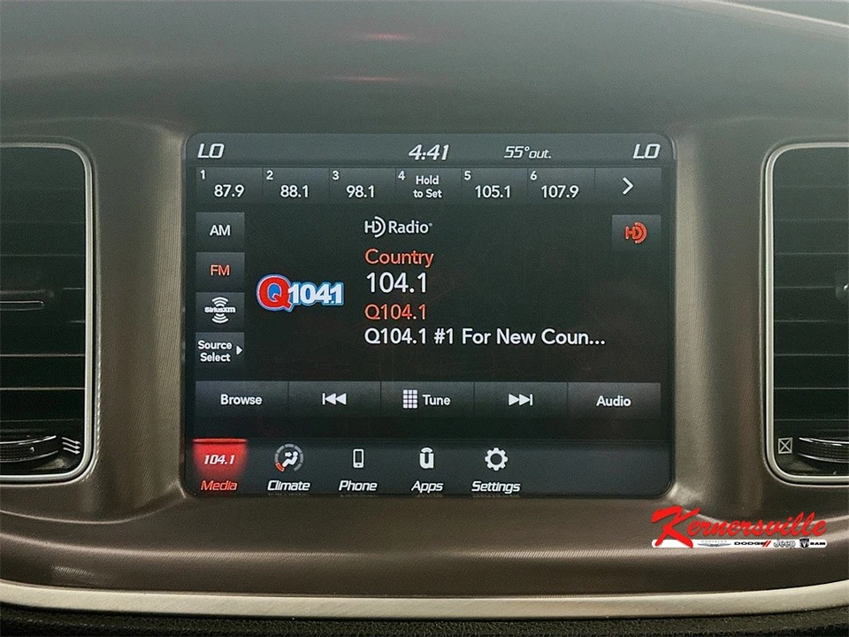 2022 Dodge Charger 7th Gen - Image 17 of 21