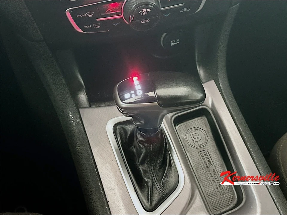 2022 Dodge Charger 7th Gen - Image 16 of 21