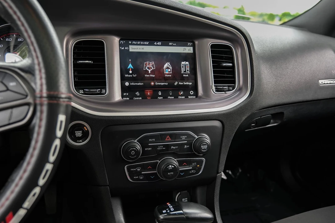 2022 Dodge Charger 7th Gen - Image 28 of 31