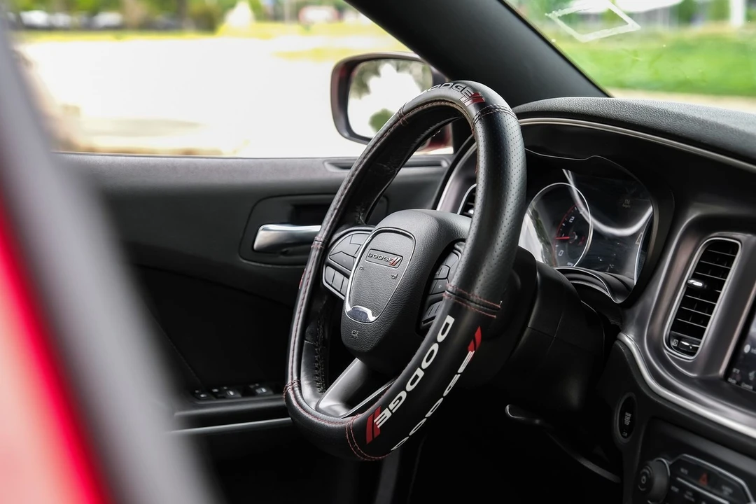 2022 Dodge Charger 7th Gen - Image 15 of 31