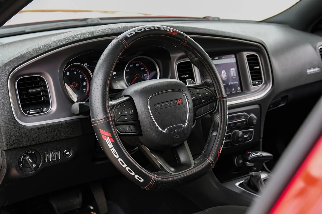 2022 Dodge Charger 7th Gen - Image 17 of 31