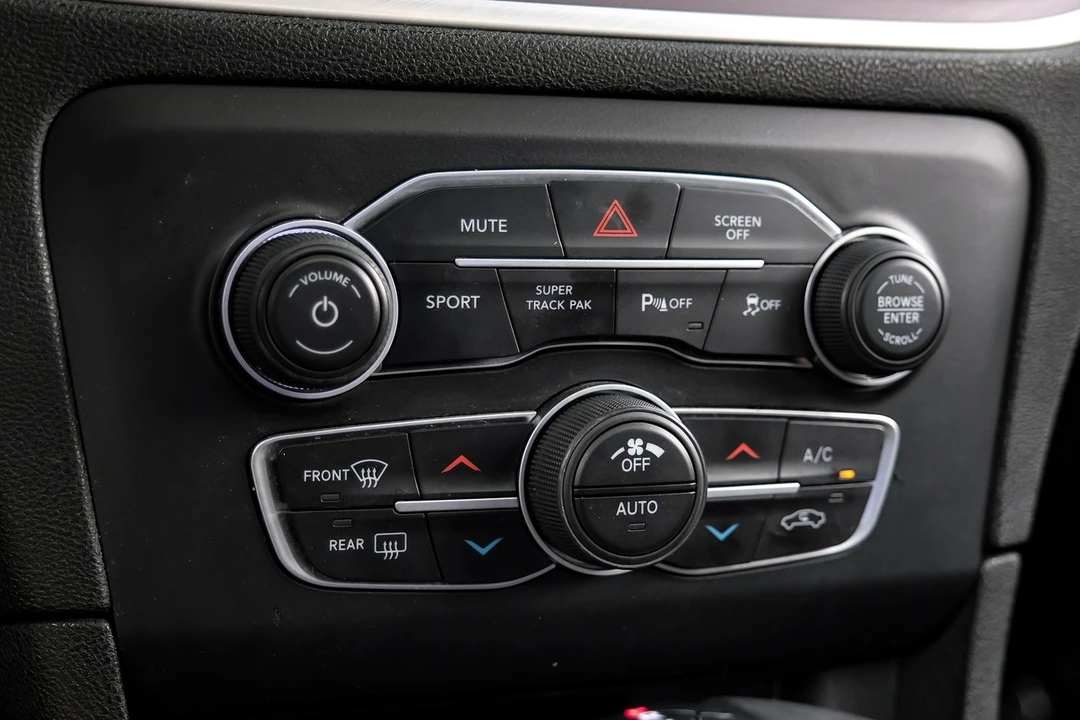 2022 Dodge Charger 7th Gen - Image 27 of 31