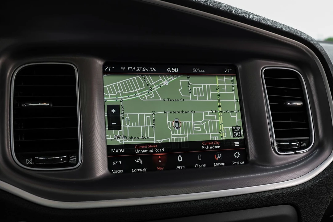 2022 Dodge Charger 7th Gen - Image 23 of 31
