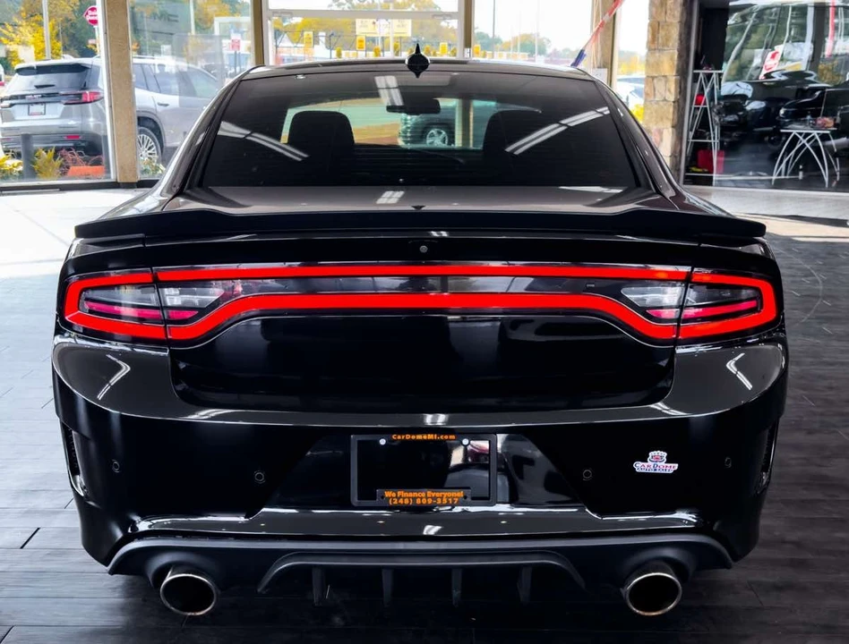 2022 Dodge Charger 7th Gen - Image 13 of 21