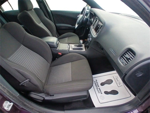 2022 Dodge Charger 8th Gen - Image 17 of 21