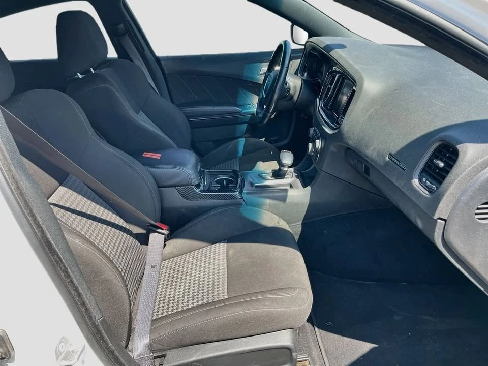 2022 Dodge Charger 7th Gen - Image 13 of 14
