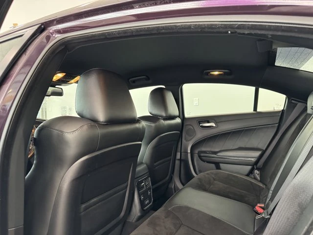 2022 Dodge Charger 7th Gen - Image 16 of 18