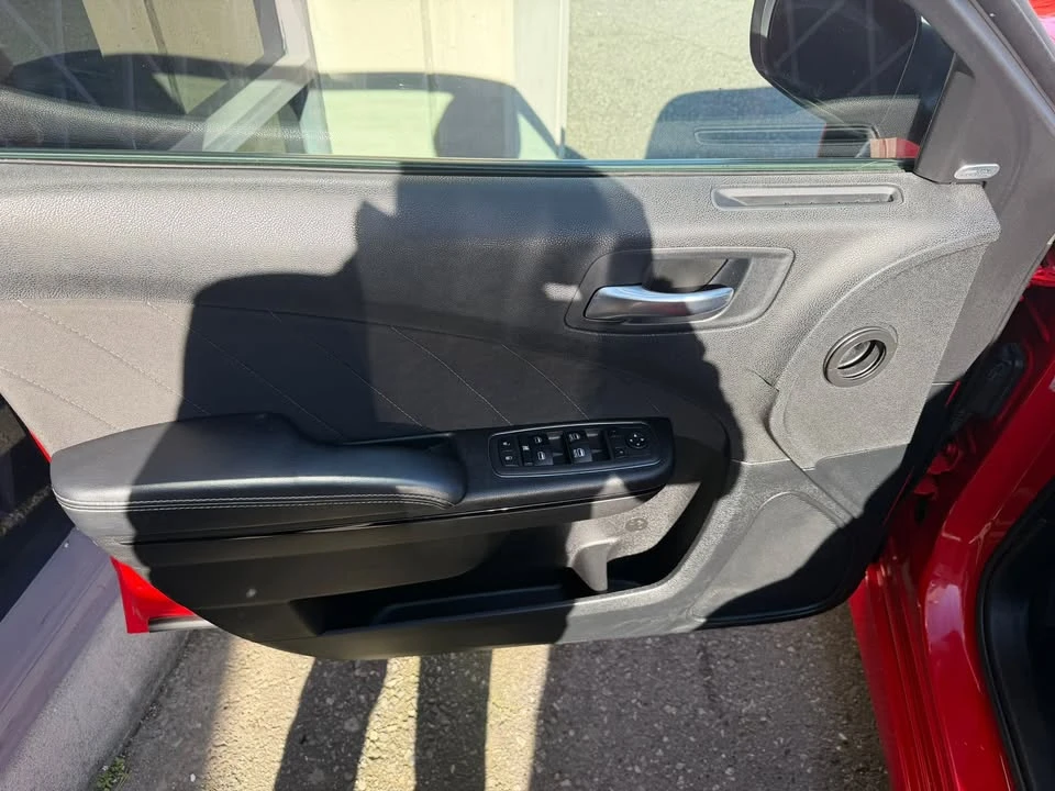 2022 Dodge Charger 7th Gen - Image 13 of 20