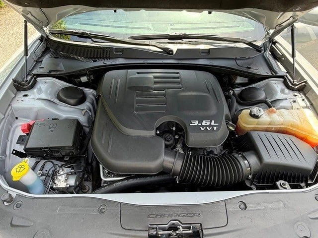 2022 Dodge Charger 7th Gen - Image 9 of 29
