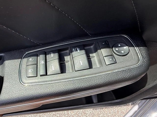 2022 Dodge Charger 7th Gen - Image 13 of 29