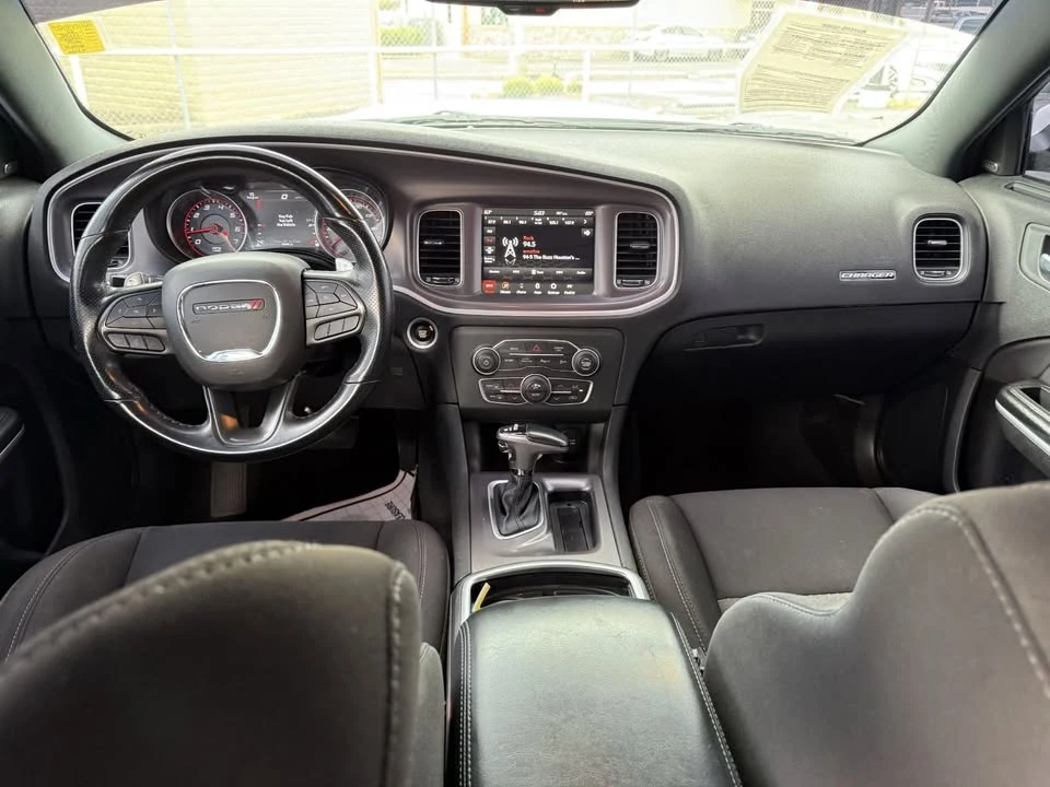 2022 Dodge Charger 7th Gen - Image 17 of 19