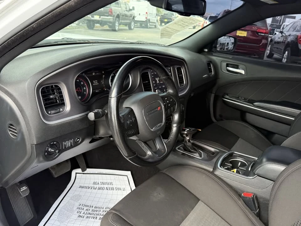 2022 Dodge Charger 7th Gen - Image 14 of 19