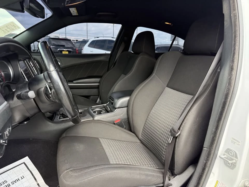 2022 Dodge Charger 7th Gen - Image 13 of 19