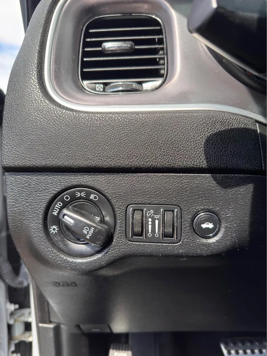 2022 Dodge Charger 7th Gen - Image 9 of 14